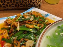 -老滇山寨•云南特色菜•地方菜•民族风情歌舞表演(金碧店)