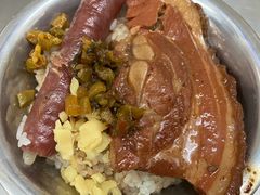 -梁阿婆廿年老牌扣肉糯米饭
