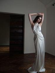 -MANLI BRIDAL婚纱