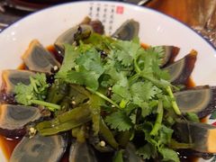-亮欢寨酸汤鱼(沙冲路店)