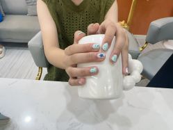 -雅洁美甲美睫