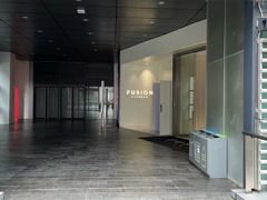 -万象天地-停车场