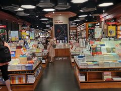 -西西弗书店&矢量咖啡(壹方购物中心店)