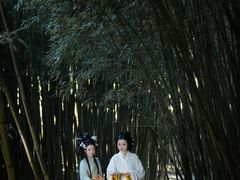 -九月鹰飞汉服摄影工作室