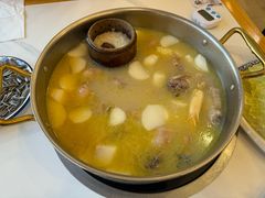 -朴小妹人参鸡汤火锅(长白山万达店)