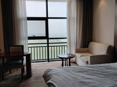 -兴芮温泉度假区