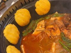 -田家大院东北农家菜铁锅炖(西安总店)