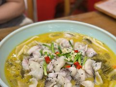 经典酸菜鱼-丁记盐蘸牛肉·新杭菜(河东路店)