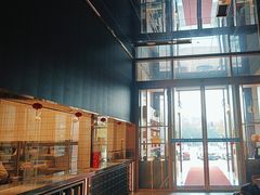 -忆江南·临江鱼馆