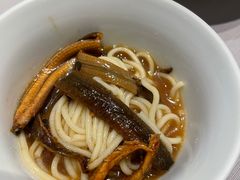 响油鳝丝浇头面-屋里厢上海菜馆