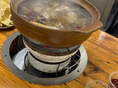 -威邵鸡煲(西华路总店)