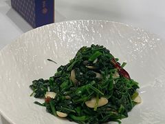 炝拌杏仁山野菜-百姓渔村(南中环店)