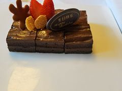 -上海红塔豪华精选酒店