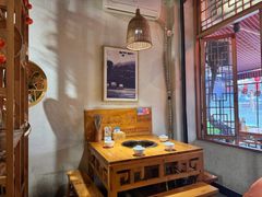 -大众跷脚牛肉馆·非遗传承单位(峨眉山店)