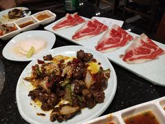 -猪啊牛呀羊啊铜盘烤肉(正大广场店)