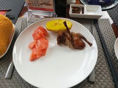 三文鱼刺身-听松楼·花园酒店·自助餐厅(红梅公园店)