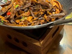 -雀舞云南菜(天津天河城购物中心店)