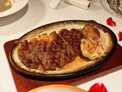 -Mogul Eatery·大亨餐酒馆