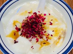 -云阿蛮云南生烫牛肉米线(奉贤路店)