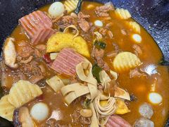 -鲁员外地锅鸡地锅鱼(古墩路店)