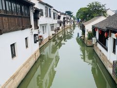 -七的湖·晚芳亭·阳澄湖农家菜·大闸蟹(莲花岛店)