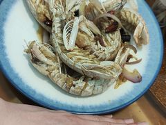 -三姐妹·海鲜大排档