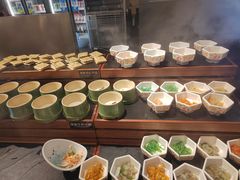 -牛YO寿喜烧·铁板烧和牛火锅自助(市府恒隆店)