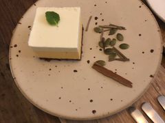 -知亘茶食
