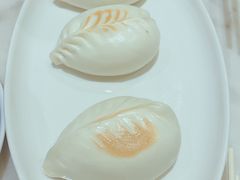 -香港百合居(LCM置汇旭辉广场店)
