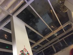 -燕庭·纯燕窝·甜品下午茶(南京西路店)