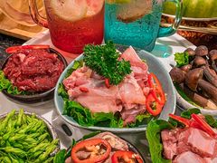 -得意咚瓜·顺德鱼生·冬瓜火锅(深圳首店)