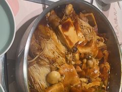 -黄记煌三汁焖锅(新佳丽江汉路店)