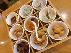 -蓉李记成都名小吃(武汉菱角湖万达店)