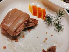 -隆江大酒店(雯婕商务楼店)