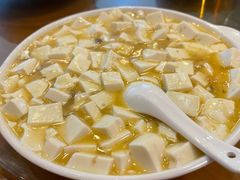蟹粉烩豆腐-牧羊餐厅