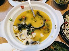 -海派美食·家宴海鲜青岛菜·石锅鲽鱼头(东方城店)