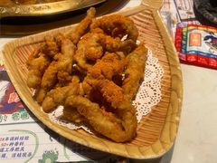 卡真&酥肉-哥老官重庆美蛙鱼头(宝山龙湖店)