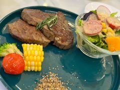 -丽莎沙拉轻食餐厅(国贸店)