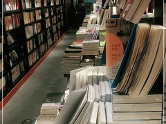 -西西弗书店(三峡广场湟恩新纪元购物广场店)