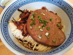 蛤蜊猪肝面-沪西老弄堂面馆(定西路店)