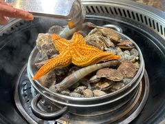 -锅老头海鲜铁锅炖