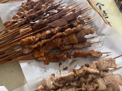 -小红桶烧烤(烟台芝罘医院总店)