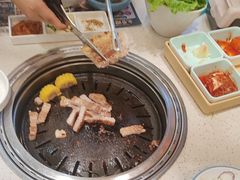-韩香福烤肉庄园(荣成店)