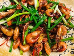 葱爆河虾-75幢私房菜馆