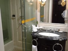 -茂名熹龙国际大酒店(人民广场高铁站店)