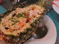 -Pakwan Restaurant & Bar