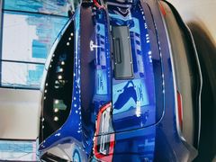 -TESLA 特斯拉(上海太古汇体验店)