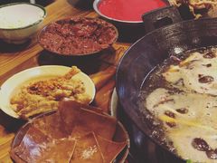 油豆皮-周幺妹重庆老火锅(银泰城总店)