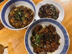 蛤蜊猪肝面-沪西老弄堂面馆(定西路店)