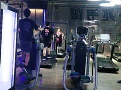 -一兆韦德健身(浦东万达会所)